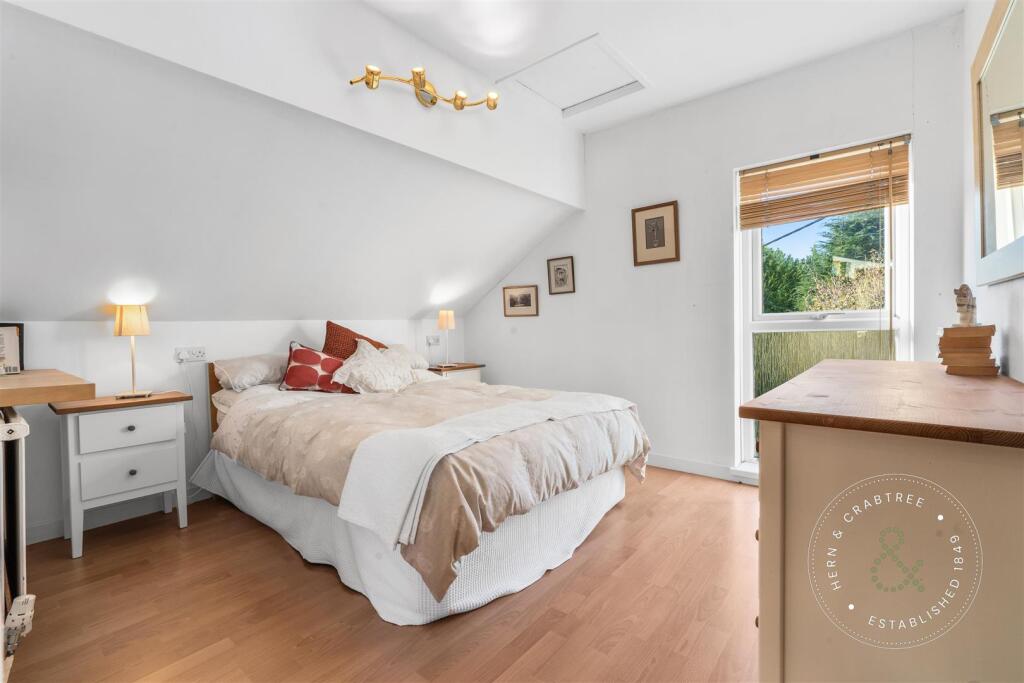 Int, Machen, (1).jpg