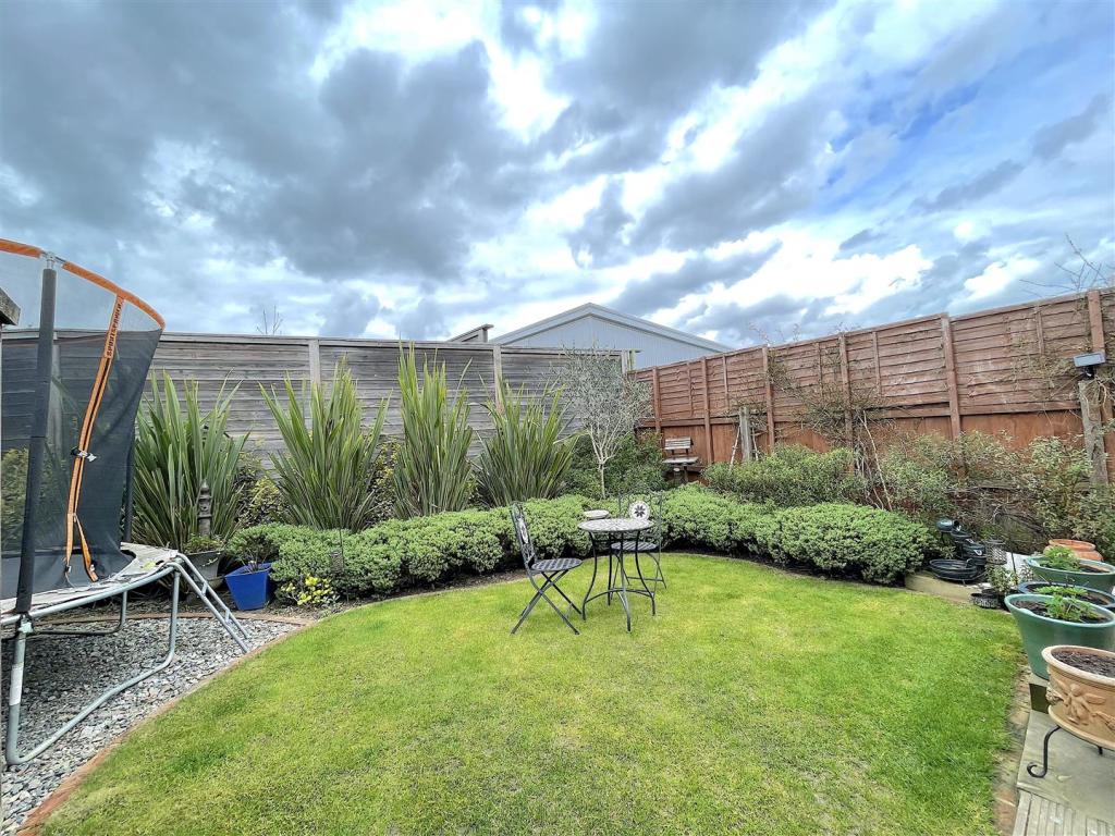 Garden (4).jpeg