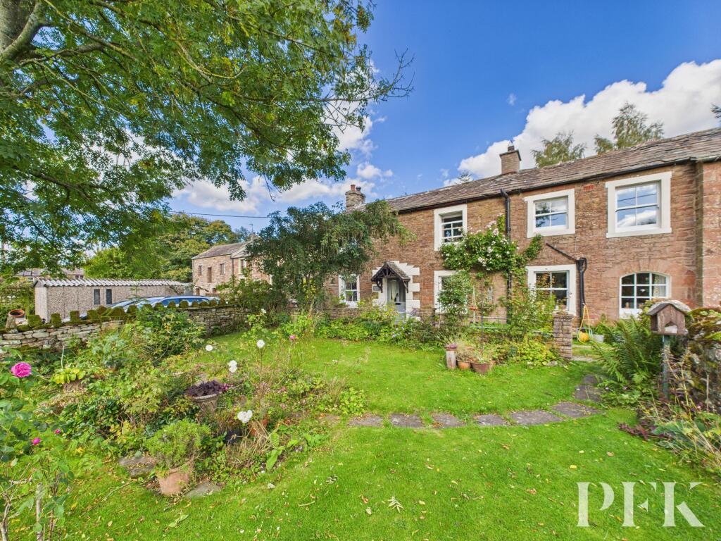 Garden and Front Aspect