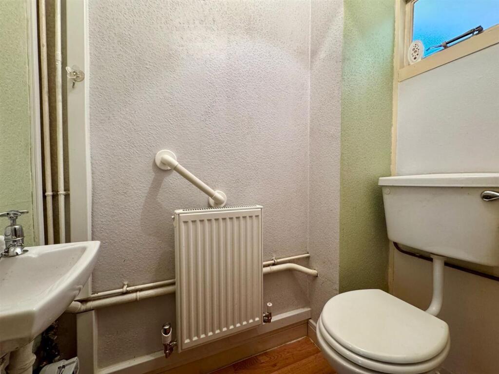 Downstairs W.C.jpg