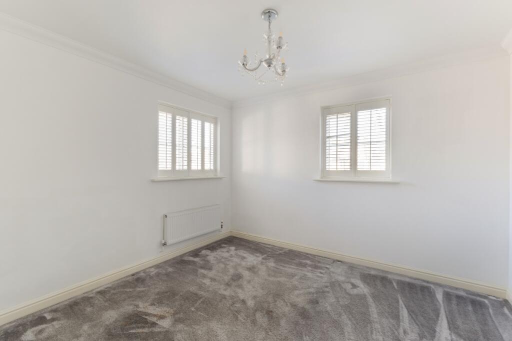 87241_10 Gowrie P...