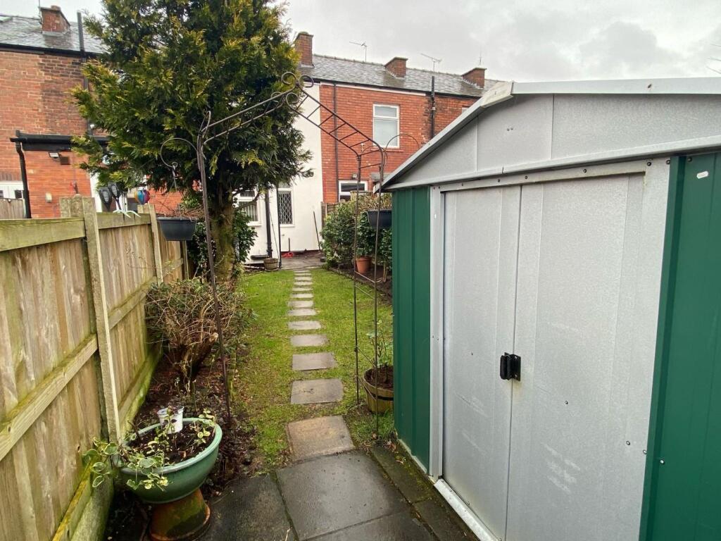 Garden 2.jpg