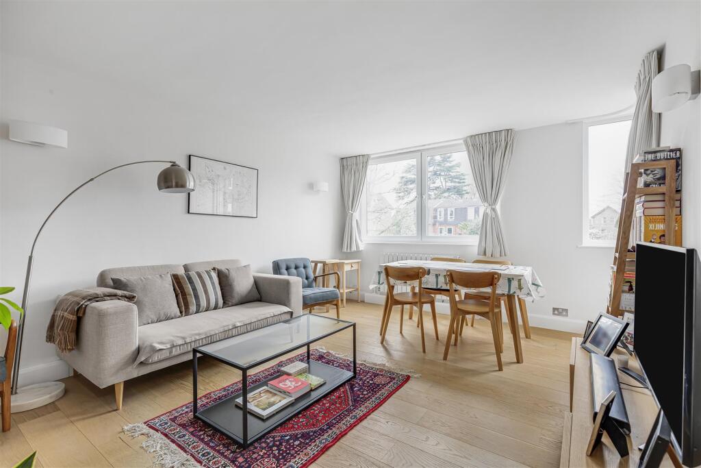 _roskeen_court-sw20__2_.jpg