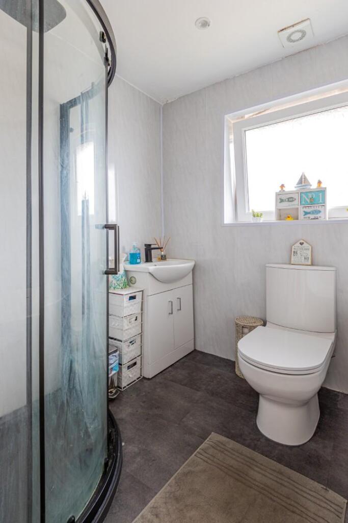 Glendale Avenue 30-14.jpg