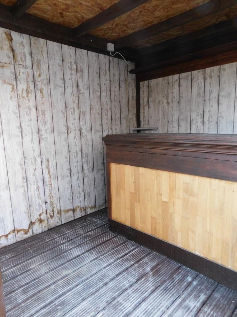 BAR AREA