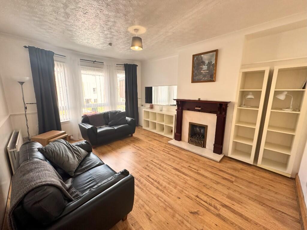 Lounge 1