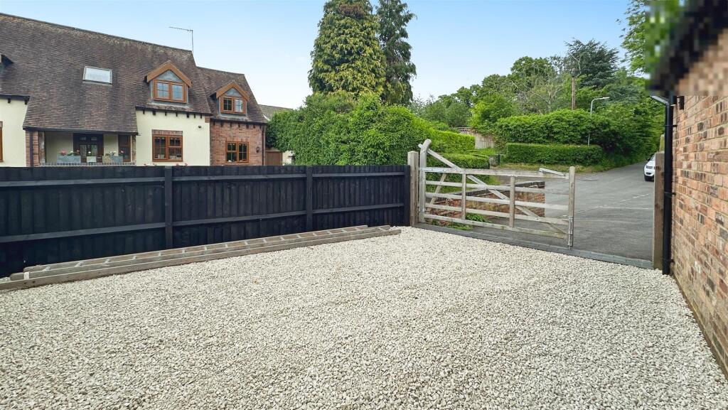 7ba2c706--407F-8AA1-BEDC81DCAD48-79569-0000194769E