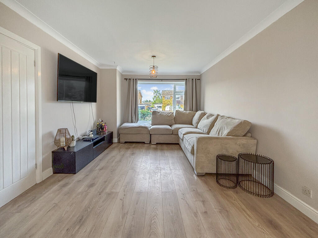 Living/Dining roo...