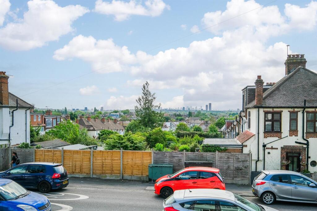Priory Avenue