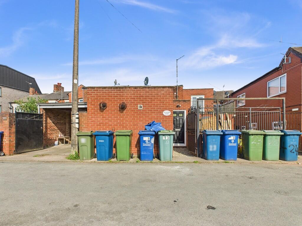 CAM03582G0-PR0096...