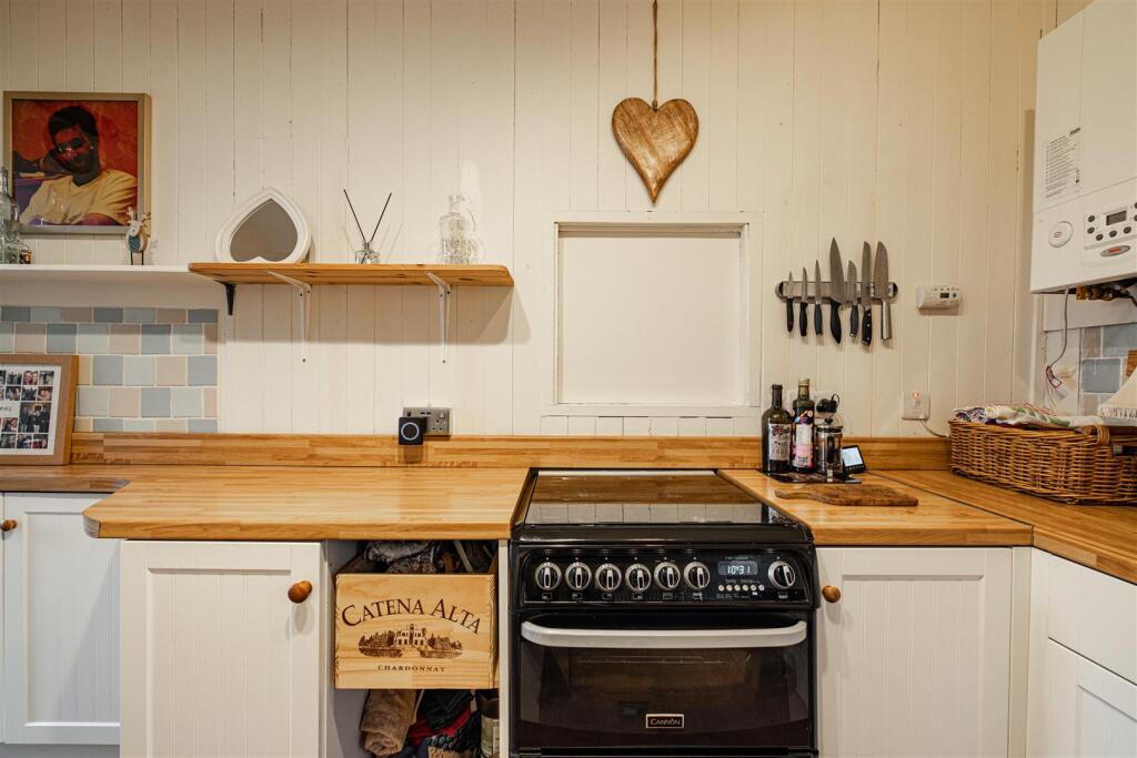 37 Kirkbrae Galashiels 13.JPG