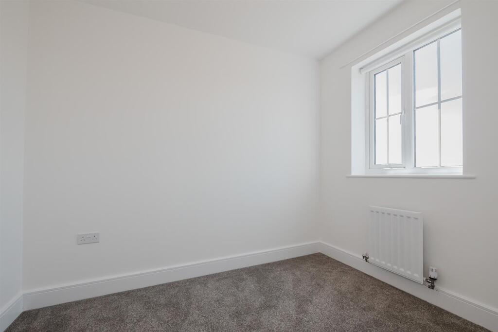 Bedroom 3.jpg