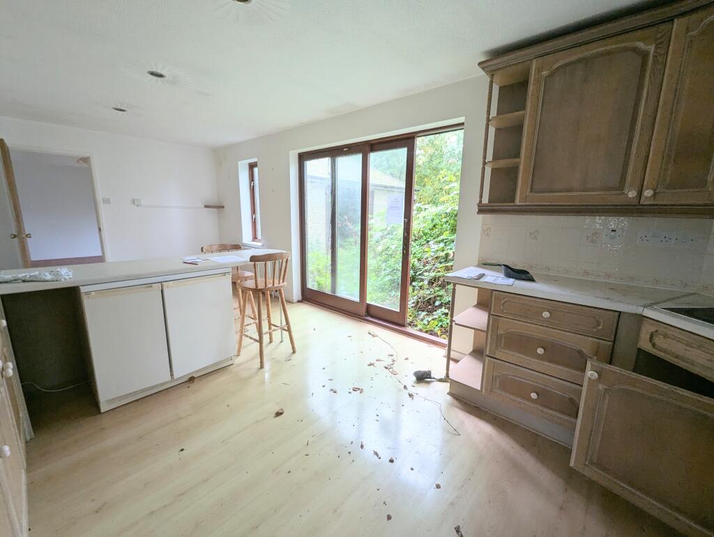 1000033170 T202510061132.jpg