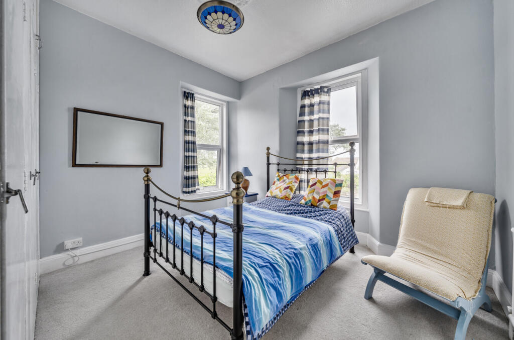 1309886-5-684aef3...