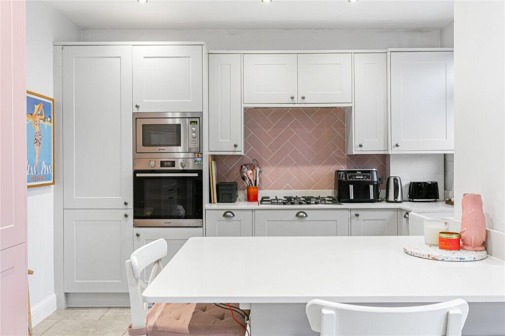 Breakfast Bar