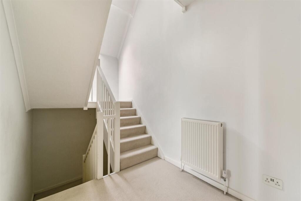 LAUREL ROAD, 4A-9.jpg