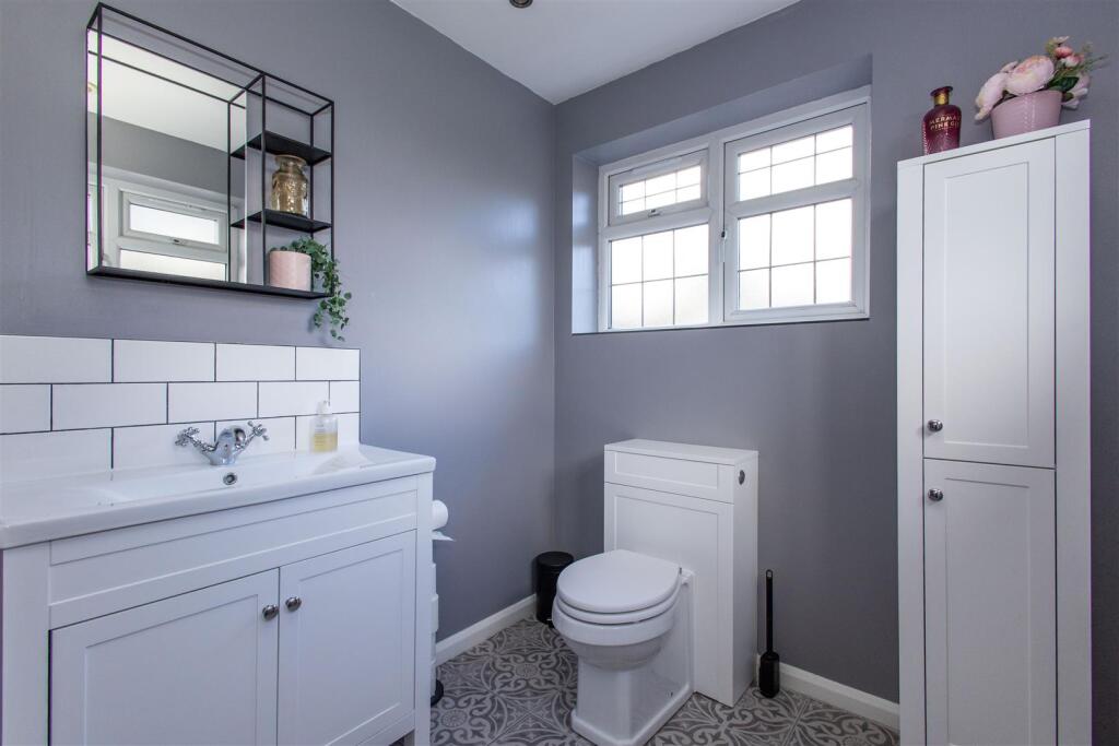 En-suite Shower Room