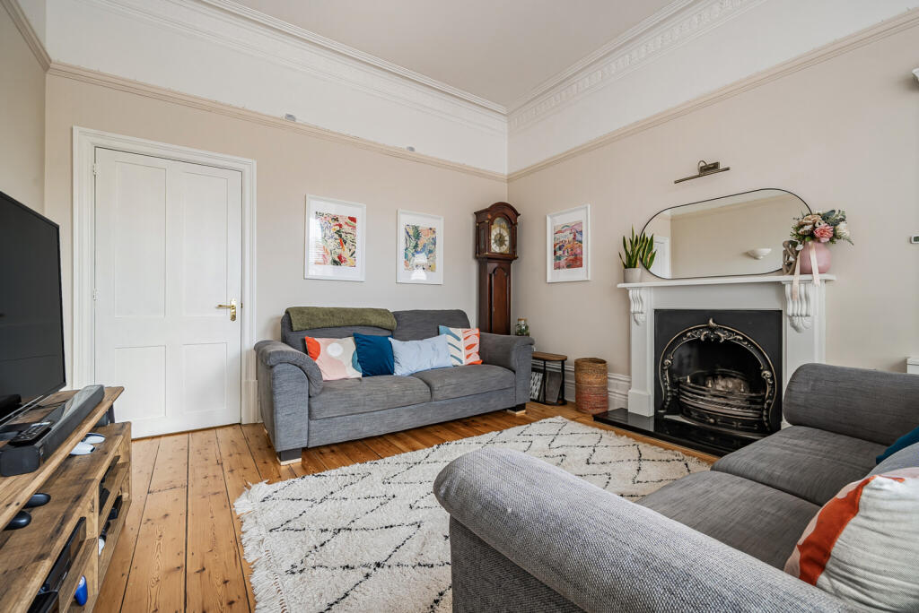 16-681b93ec2f9de-...