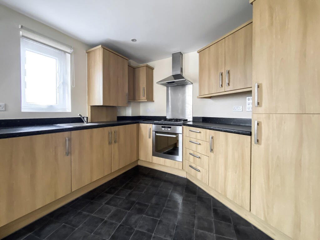 143 Torkilsen Way- Kitchen T202503311130.jpg