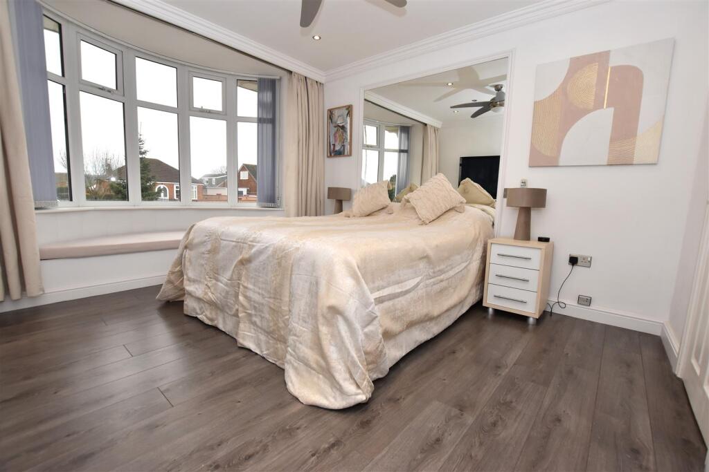 Guest Bedroom Two.JPG
