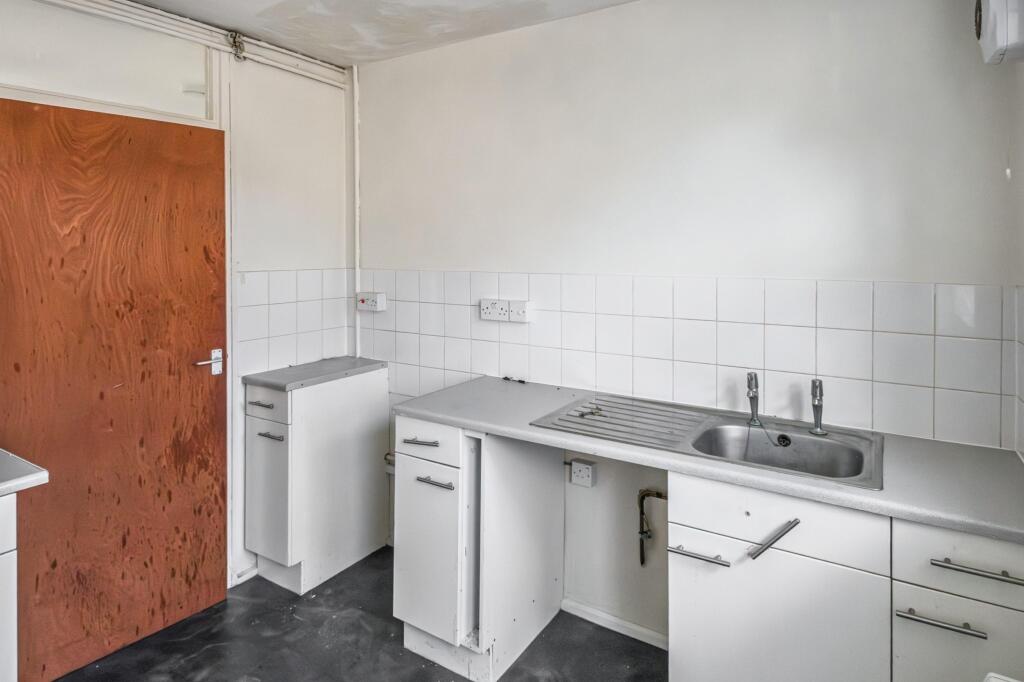 51 Martins Croft, Colerne, Wiltshire, SN14 8DT