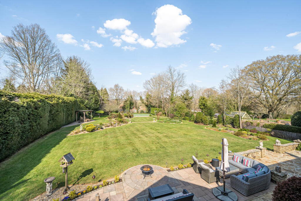 1270330 (22)aa.jp...