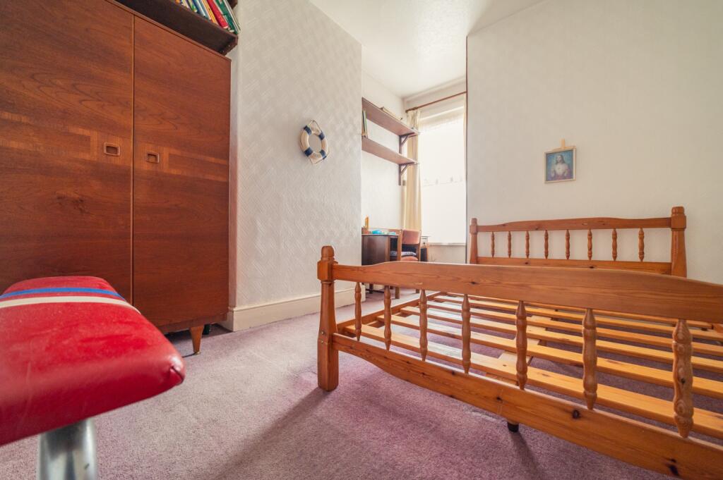 Call 02920 454555 to secure your viewing_4