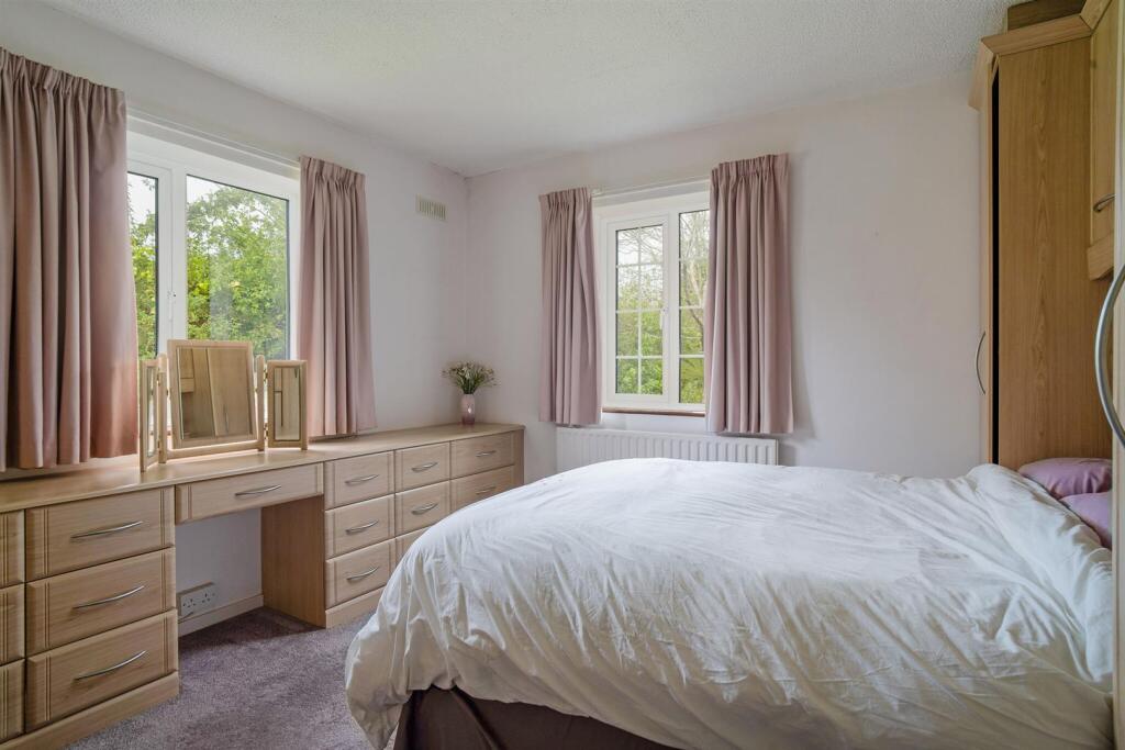 67683_Cornerways Bushcombe Lane Woodmancote  (12)_