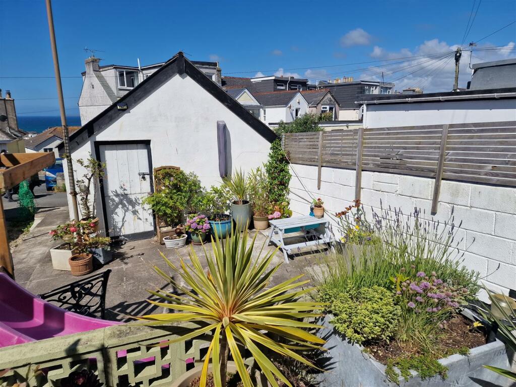 Rear Garden.