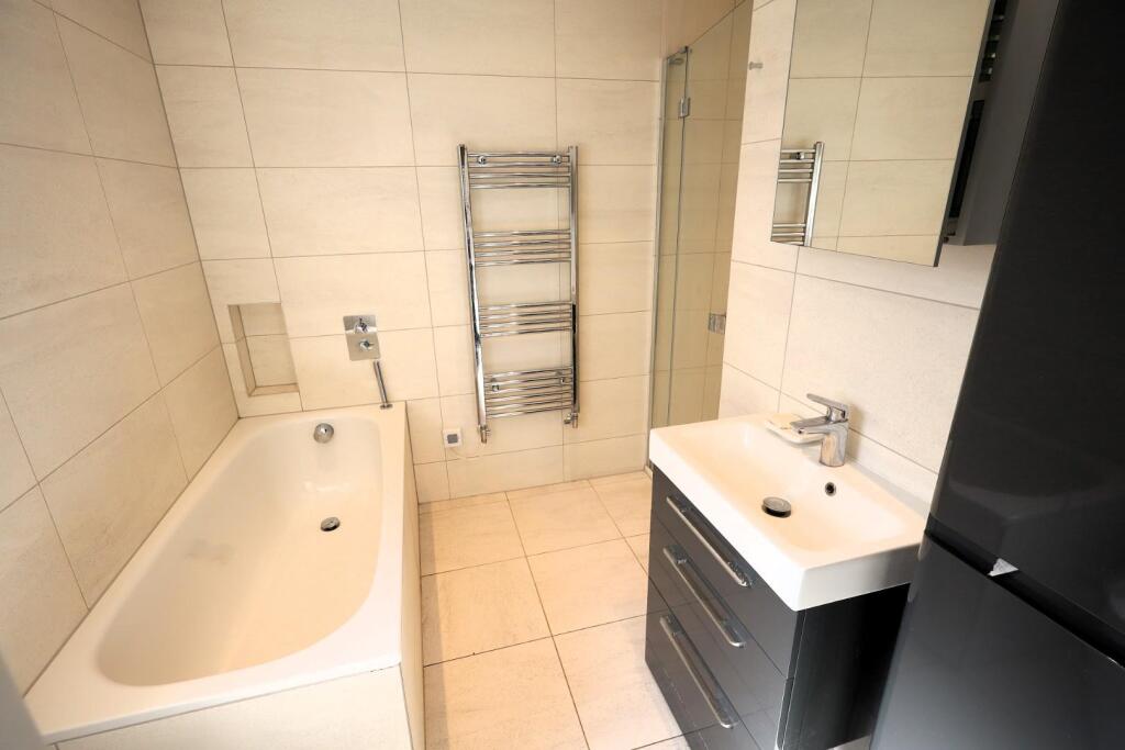 Ground Floor En-Suite