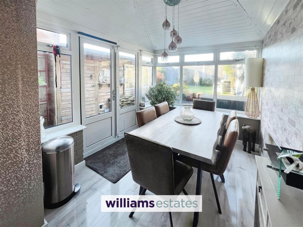 Dining Room/Conservatory