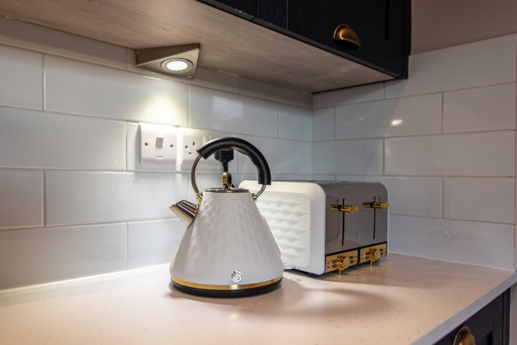 15 chestnut grv low-res-78