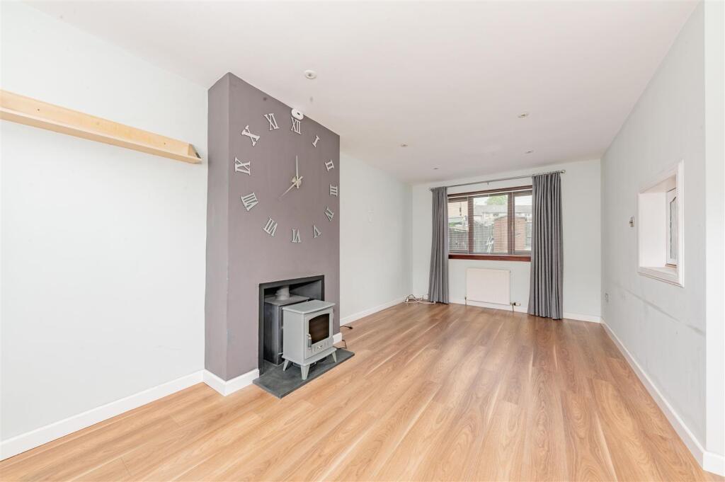 5 Strips of Craigie Place Dundee-3.JPG