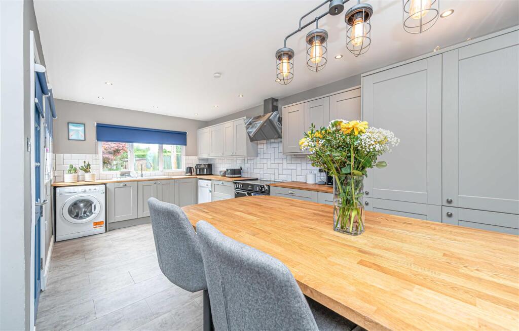 untitled (8 of 1).JPG