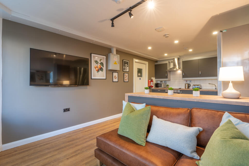 Jesmond View Block B Flat 3 living room 1