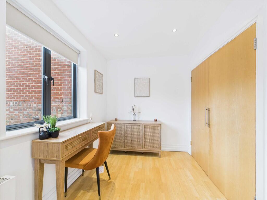 CAM03741G0-PR0087...