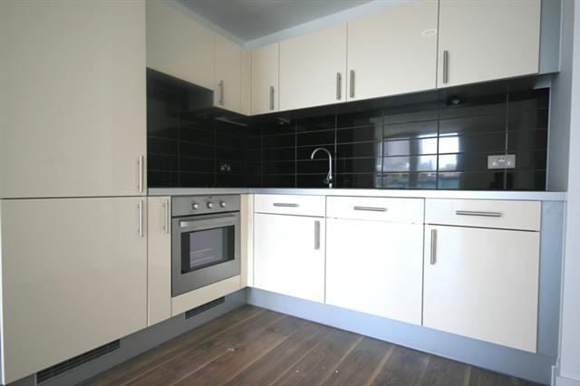 No 1 11.10 (5)