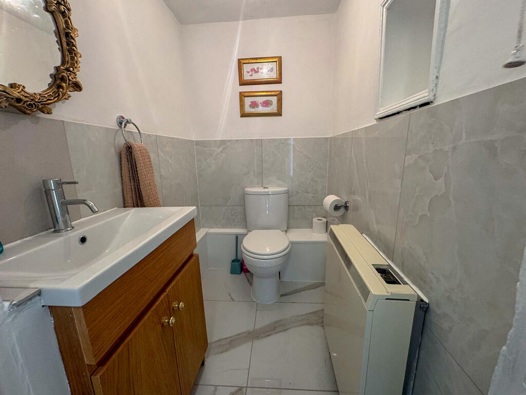 667429ad-ea66-47d...