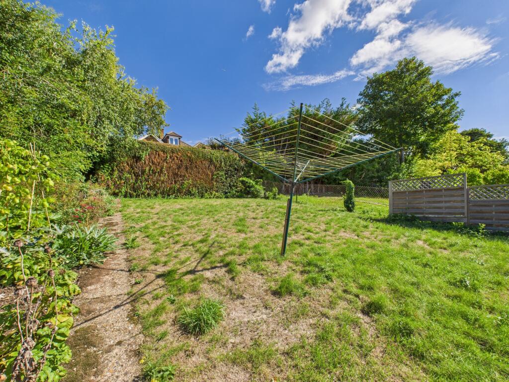 CAM02119G0-PR0456-STILL007