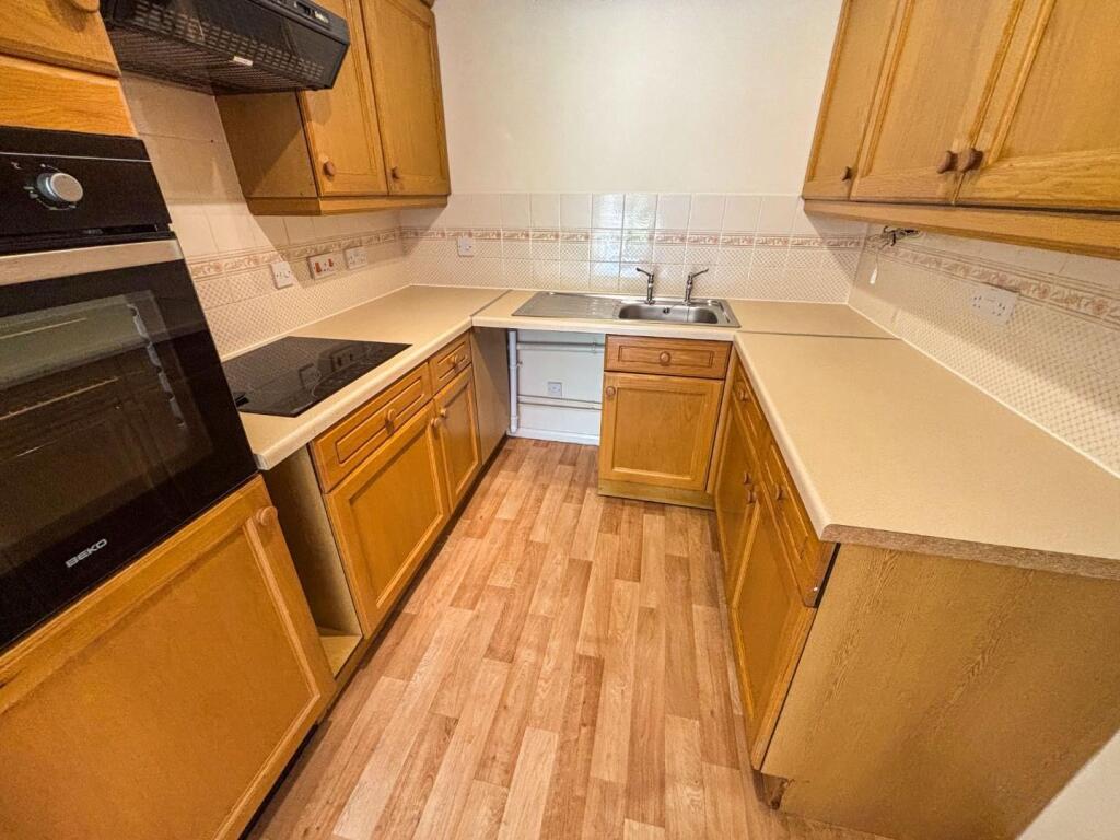 tlc_13ef1155-a0a6-452b-becf-fc4ae05ffdd2_be3ba6d.j