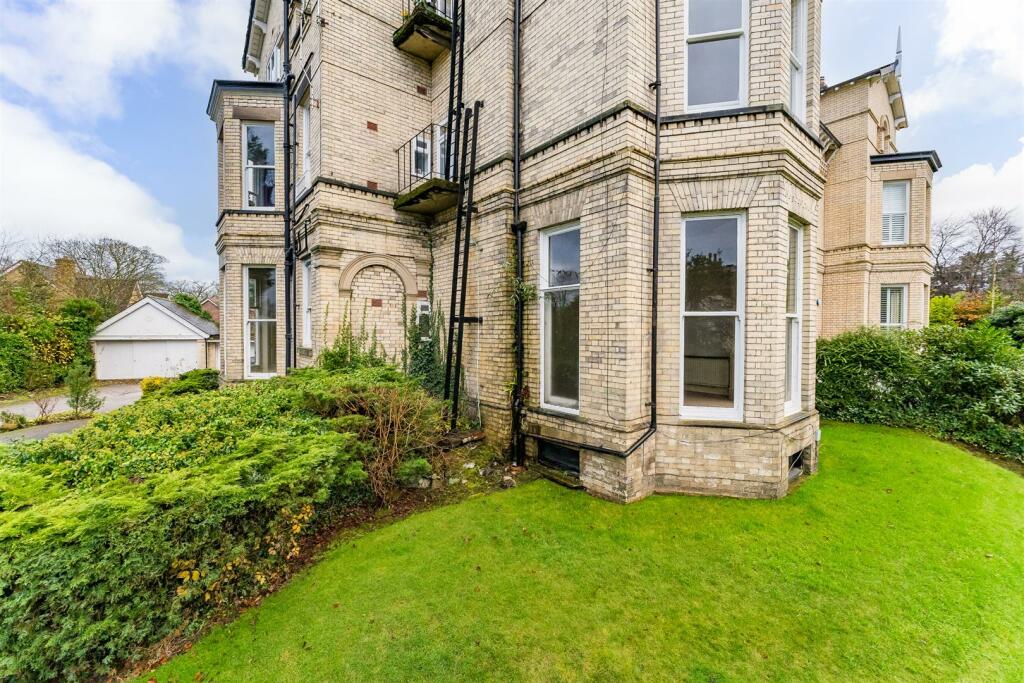 APT 1 EDGE MOUNT-9.jpg