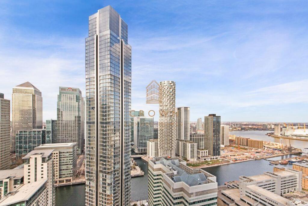 south-quay-plaza-externals (5).jpg