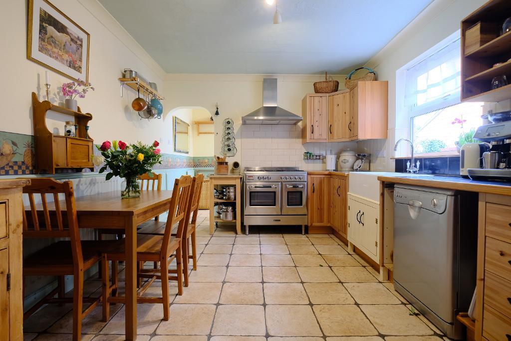 Large country kitchen