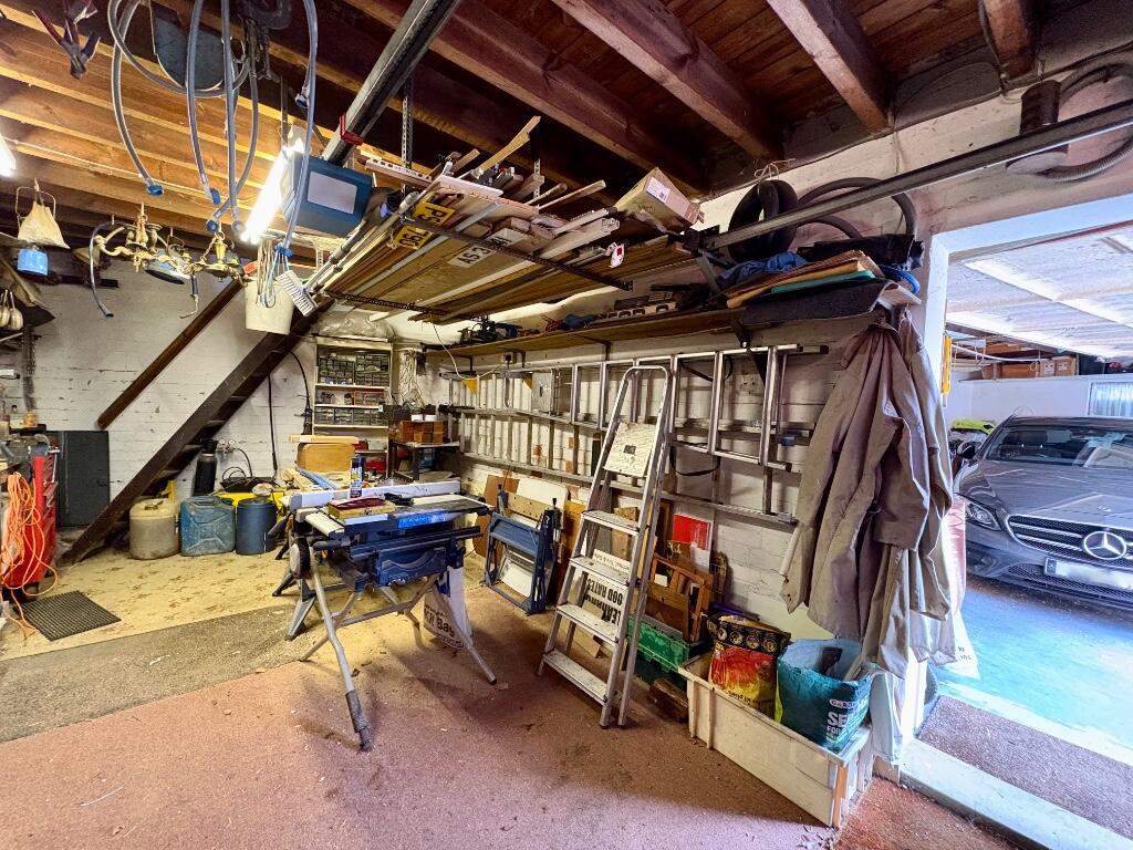 single garage