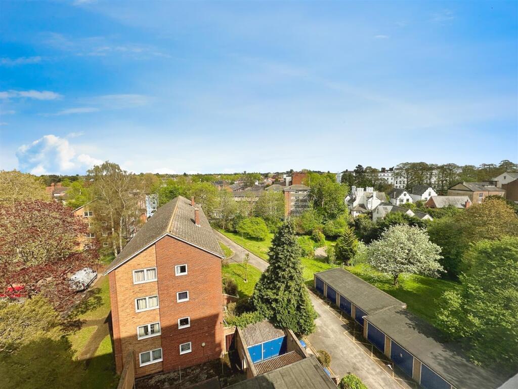 00cb823a--4BD0-A5CC-3B0F67232316-42499-000013FB190