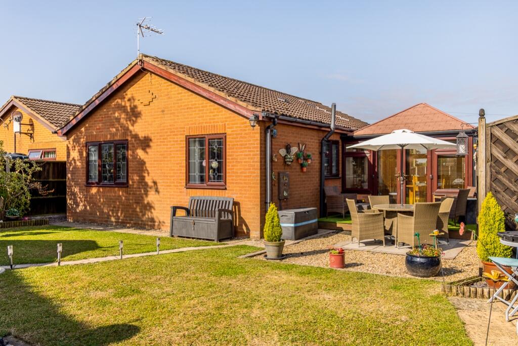 16 Clough Road (Holbeach)-12