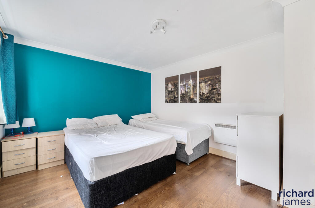 9c2ec8e554e44e77a29be9a2e5c8d5cd