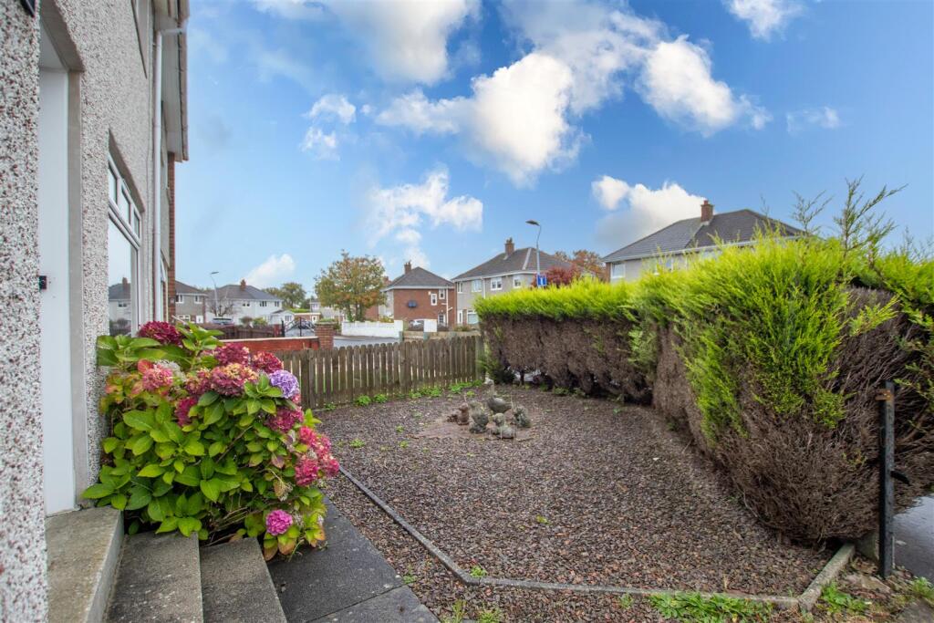 front.garden.jpg