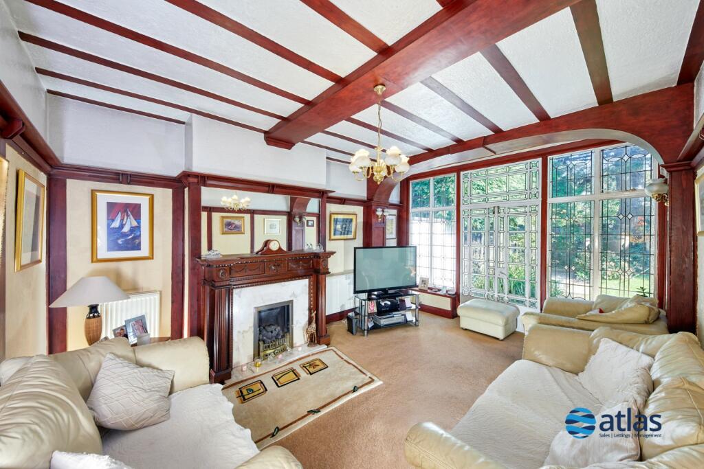 Rear Lounge