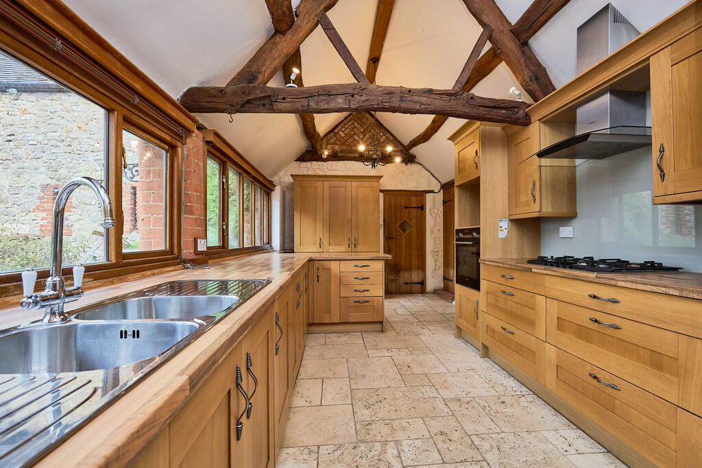 Edward Knight 202...